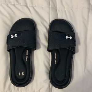 under armour slides